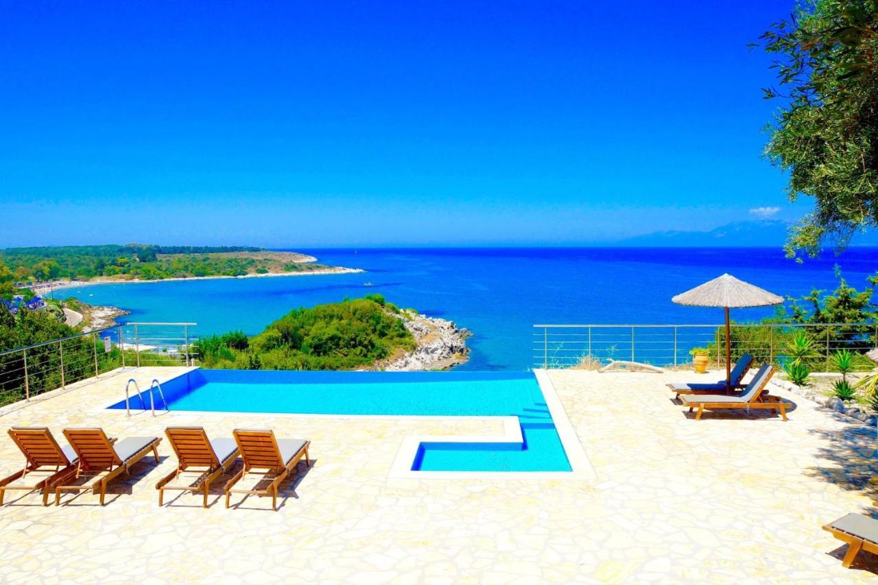 Beachfront Villa Seasun By Posarellivillas Agios Spyridon  외부 사진