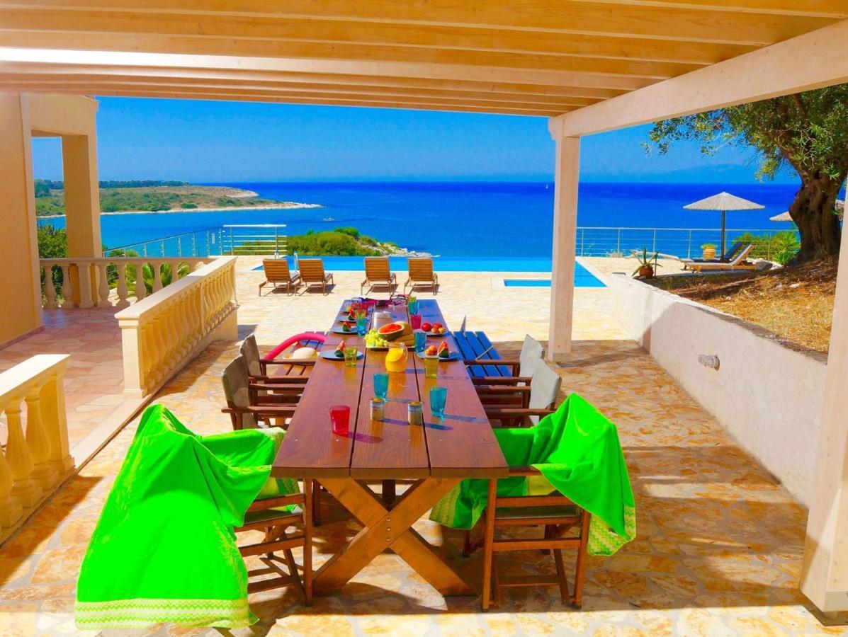 Beachfront Villa Seasun By Posarellivillas Agios Spyridon  외부 사진